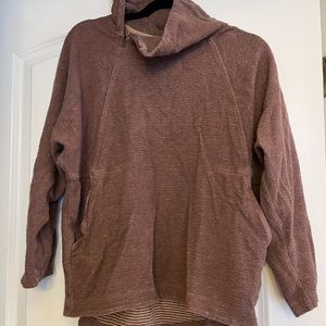 Mauve cozy REI turtleneck sweatshirt